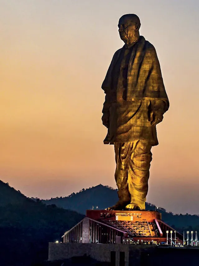 Top 10 Facts of Worlds Tallest Statue